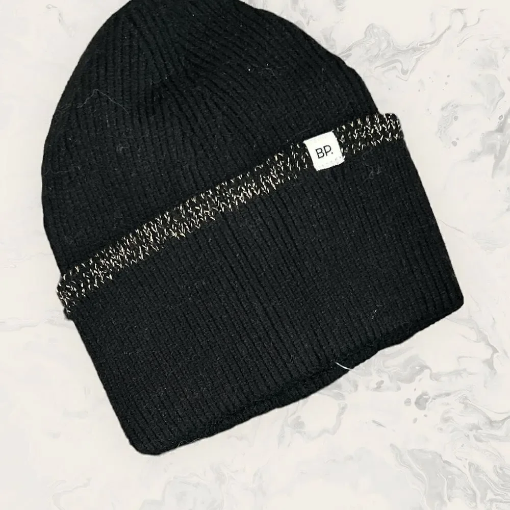 NWT BP Bundle of Cozy Fringe Pocket Blanket Scarf and Black Beanie- Gray/ Black